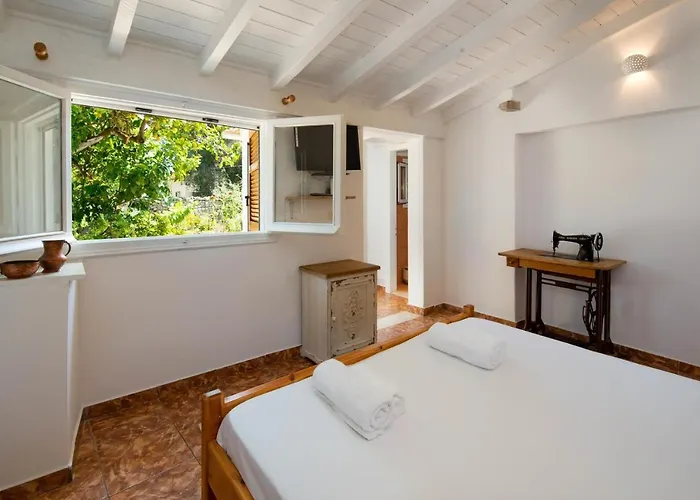 度假居 Aphrodite's Hidden Gem On Paxos Island